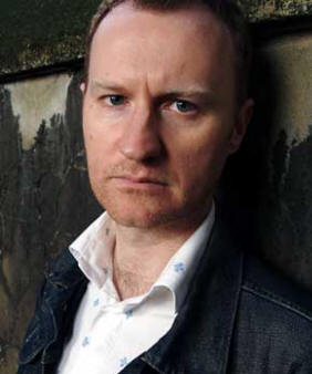 Mark Gatiss publicity shot for the BBC's live Quatermass Experiment (2005)